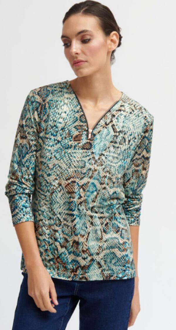 Camiseta cuello V